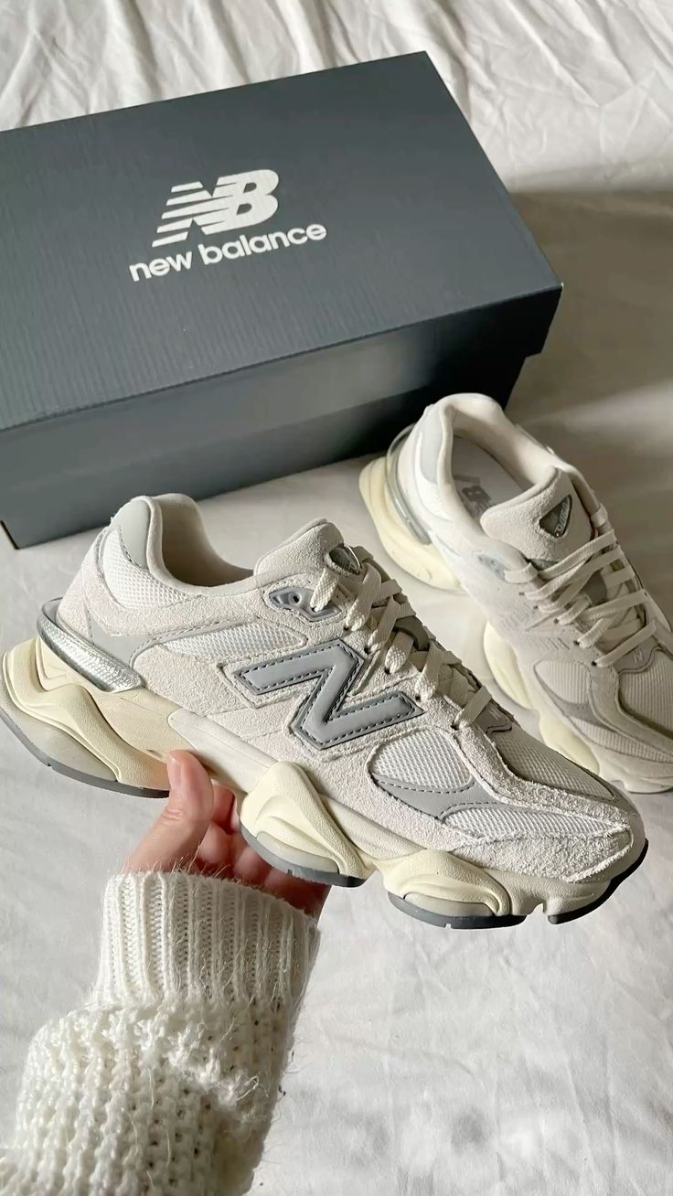 New Balance 9060 + Jogger Premium de REGALO